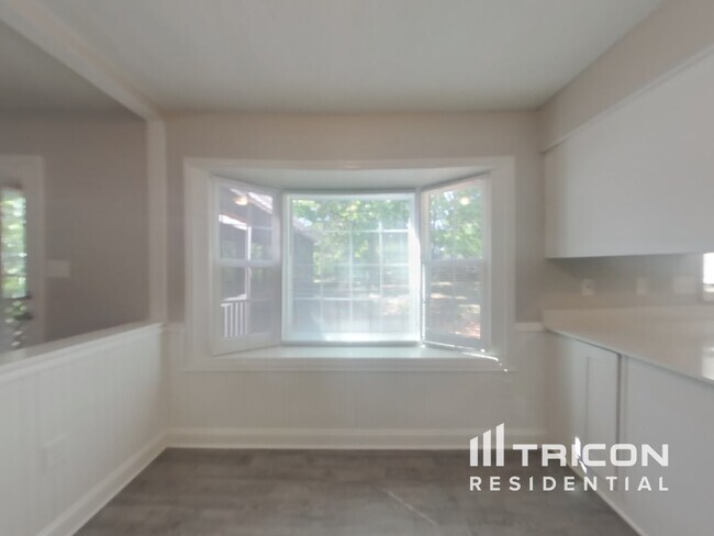 Building Photo - 4326 Hazlitt Ct