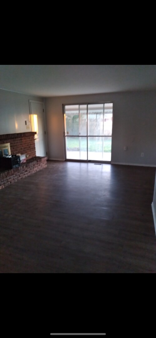 Foto del edificio - Check out this 3bdr, 2 bath ranch in Huber...
