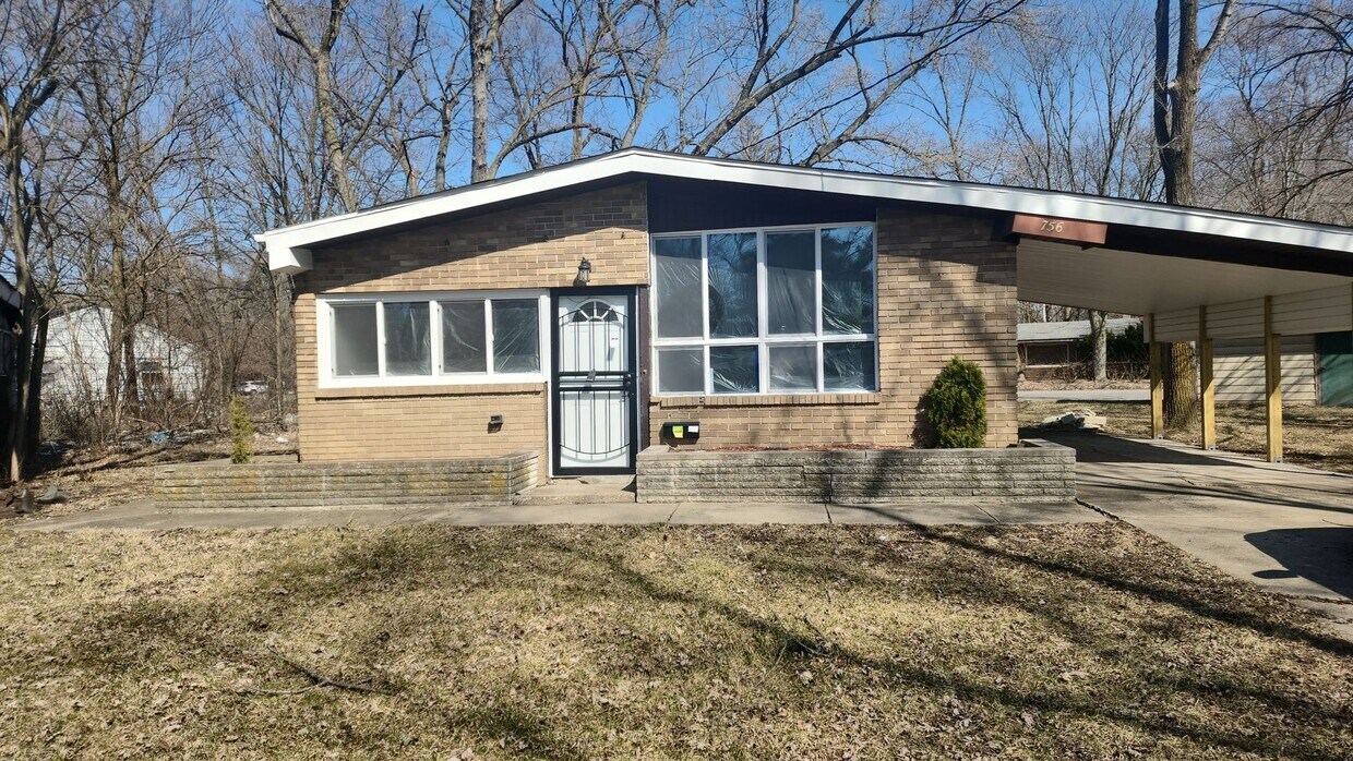 Foto principal - RECENTLY RENOVATED HOME