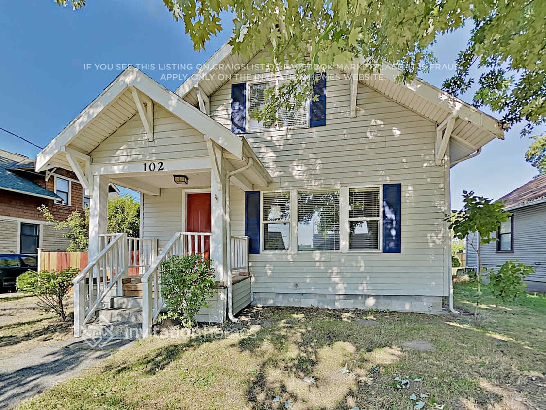 Primary Photo - 102 N St NE