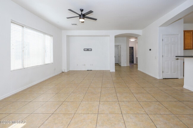 Building Photo - 10401 Yew Pl