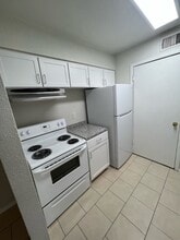 Building Photo - 12651 Ashford Meadow Dr