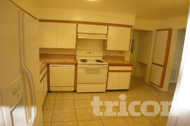 Foto del edificio - 2713 Greenfield Ave