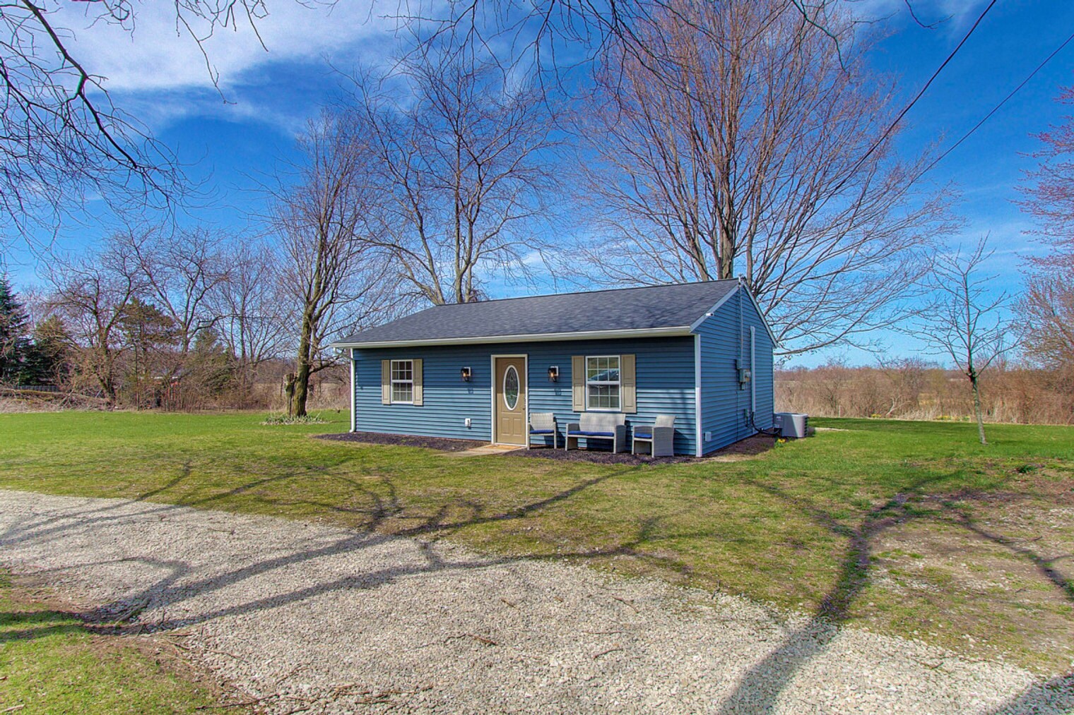 1610 Cooper Foster Park Rd Vermilion, OH 44089 – photo 5