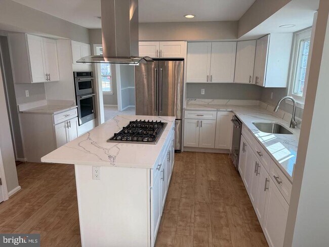 Foto del edificio - 6111 Richmanor Terrace
