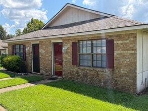 Building Photo - 3109 Quail Ct