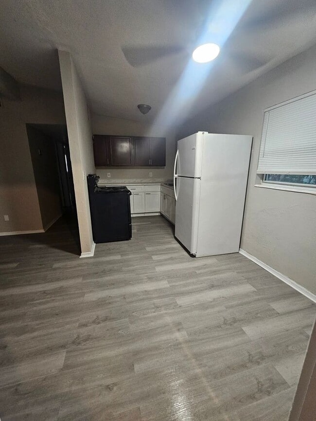 Foto del edificio - Renovated 3 bedroom 1 bath house in Fort Myers