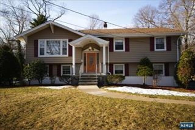 Primary Photo - 14 Jonquil Ct