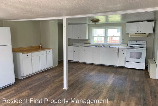 Foto del edificio - 3 br, 1.5 bath House - 424 E Moler Ave