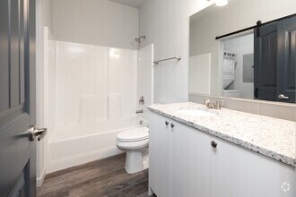 1BR, 1BA - 699SF - Bathroom - Cottages at Woodmen Heights