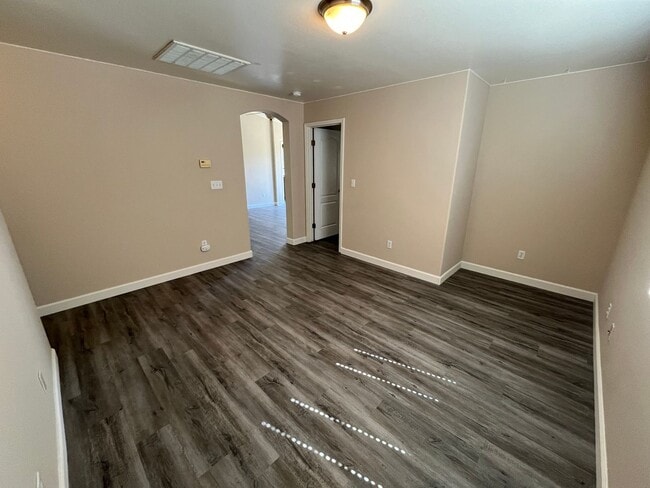 Foto del edificio - Wonderful Porterville Home Coming Soon!