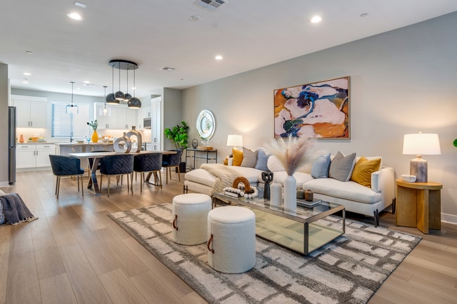 2nd Floor - 2424 W Rosecrans Ave
