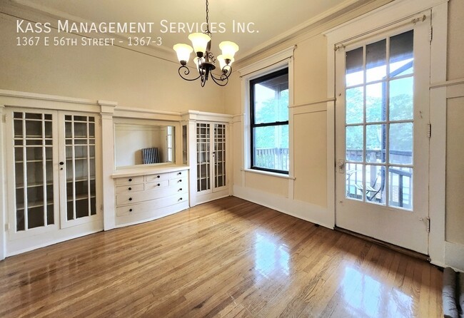 Foto del edificio - 1367 E 56th St