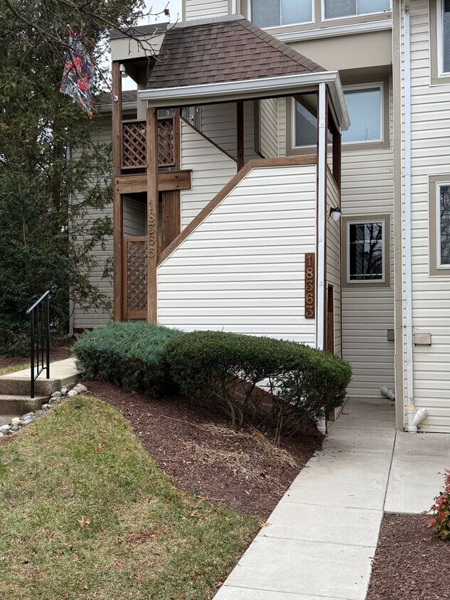 Spacious 3 Bedroom Condo- Olney, MD - Spacious 3 Bedroom Condo- Olney, MD