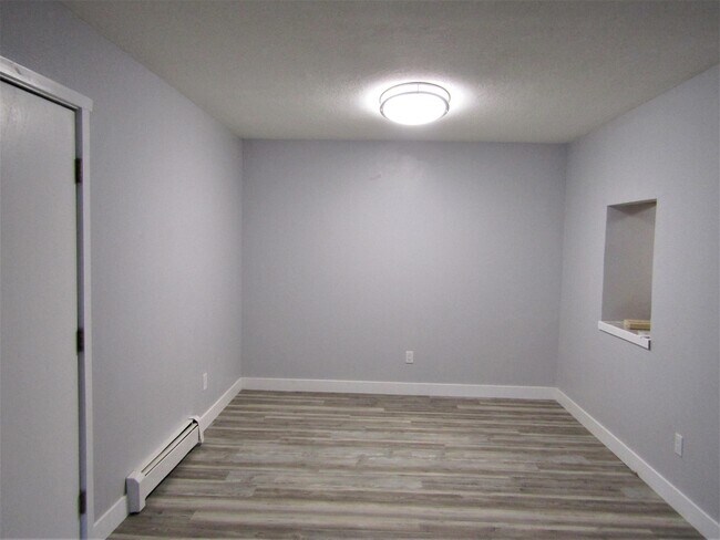 Building Photo - 1158 Bookcliff Ave
