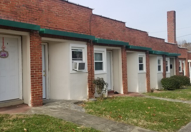 Foto del edificio - 327 S Lynn Ave