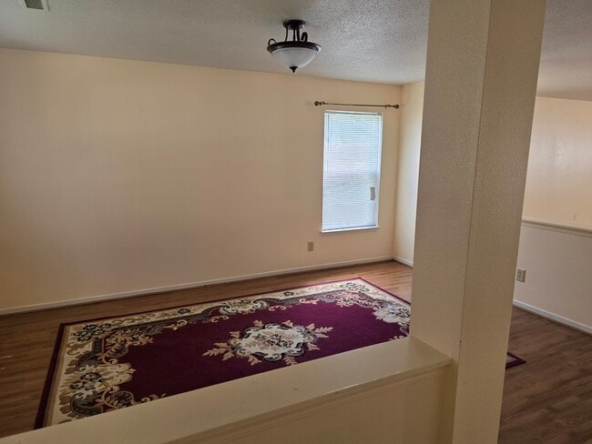 Foto del edificio - 10383 Fairmont Ln