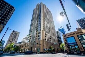 Building Photo - 1400 S Michigan Ave