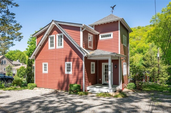 Building Photo - 53 Cove Rd