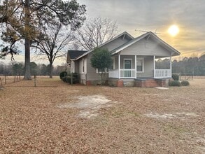 Building Photo - 1105 Weaver St