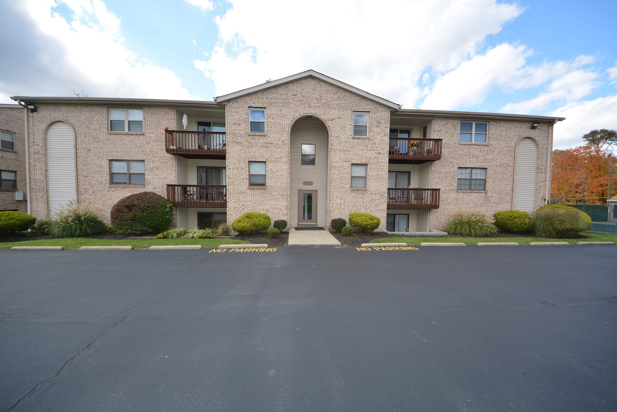 4330 Villa Dr Unit 2, Blue Ash, OH 45242 - Condo for Rent in Blue Ash