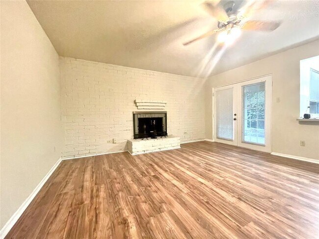 Building Photo - 3282 Hunters Glen Dr