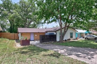 Building Photo - 4611 Lennox Dr