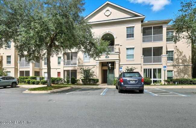 Building Photo - 8601 Beach Blvd