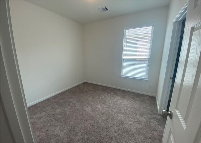 Foto del edificio - 4414 Adlington St