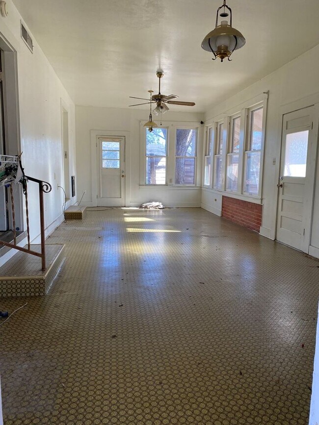 Foto del edificio - 209 W Hackberry St