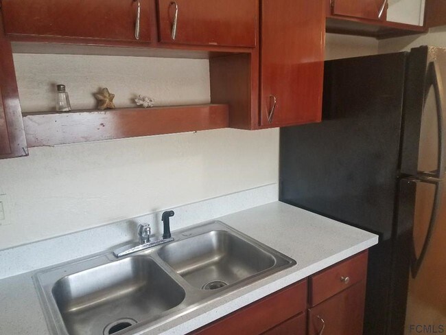 Foto del edificio - 432 Auburn Dr