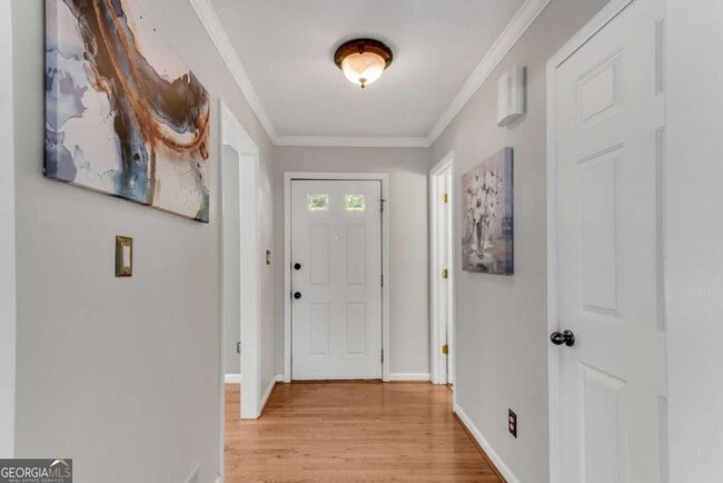 Building Photo - 1427 Old Virginia Ct SE