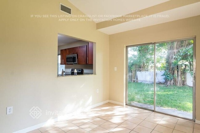 Building Photo - 20957 SW 124th Ave Rd
