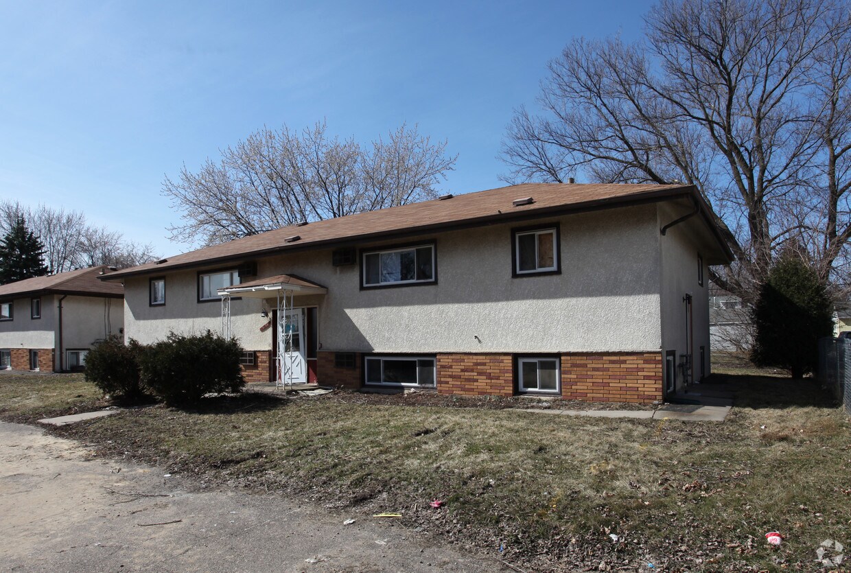 Building Photo - 4741 Welcome Ave N