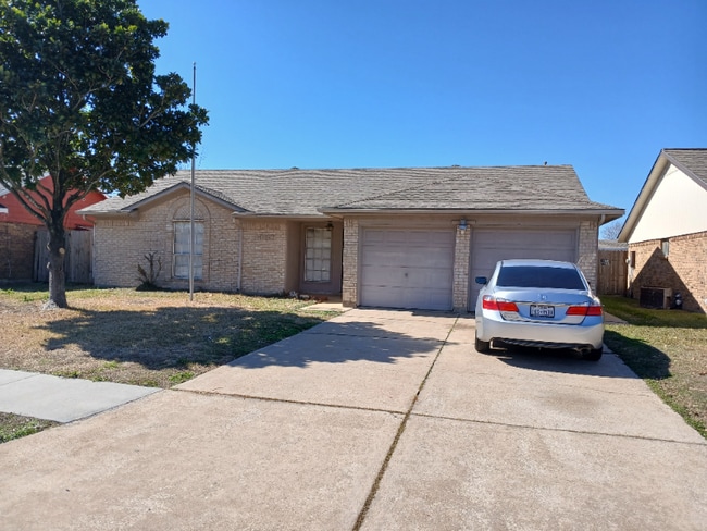 Photo - 4308 Fairway St House