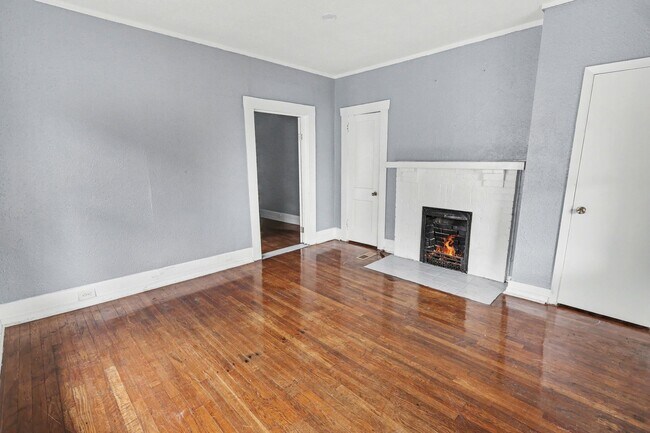 Building Photo - 2335 20th Place Ensley