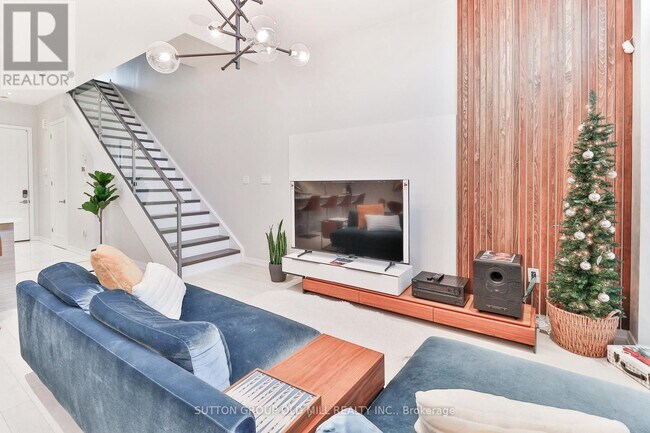 Photo du bâtiment - 3687 Riva Ave