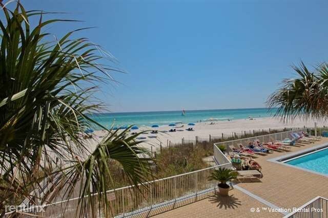 Foto del edificio - 17545 Front Beach Rd