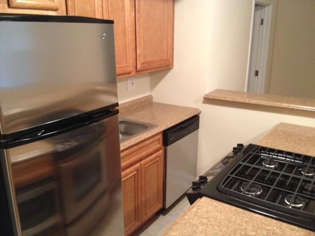 Building Photo - 1 bedroom in Chicago IL 60641