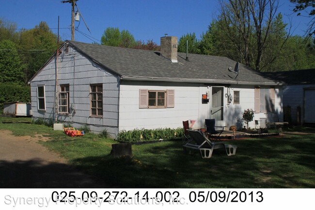 Building Photo - 1401 Ashland Rd