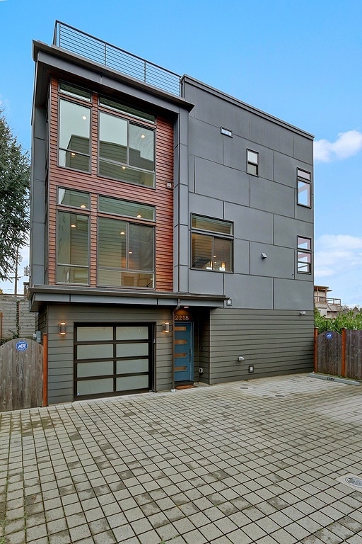 Foto del edificio - 2218 NW 64th St