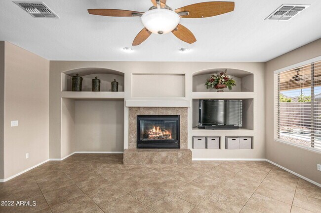 Building Photo - 27823 N 59th Dr