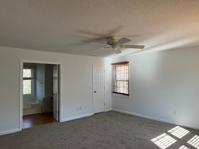 Master BR - 4666 Brazil Wood Dr NW