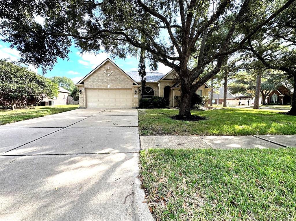 Primary Photo - 1423 Greenway Village Dr