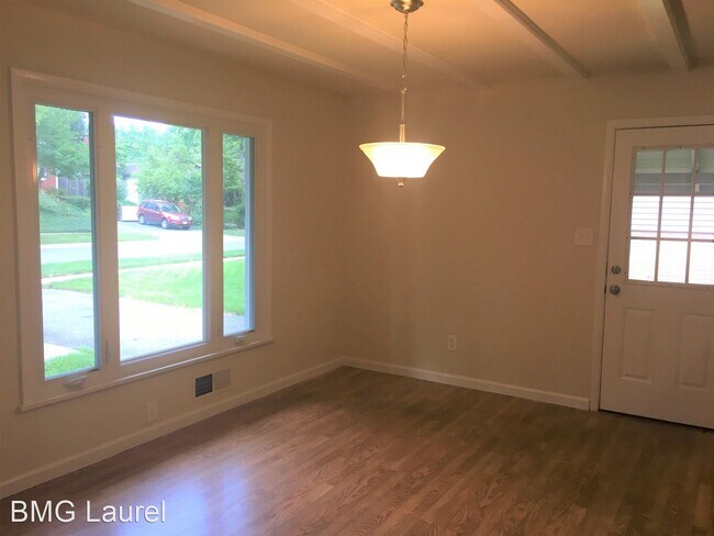 Foto del edificio - 3 br, 2 bath House - 803 Leverton Rd