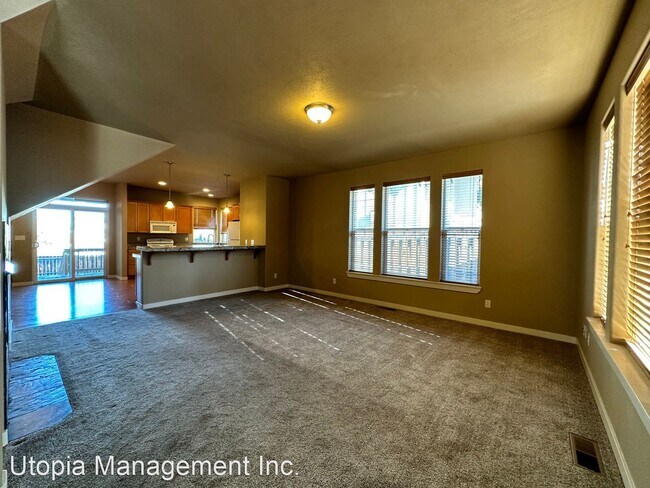 Foto del edificio - 3 br, 2 bath House - 4235 SW Rhyolite Place
