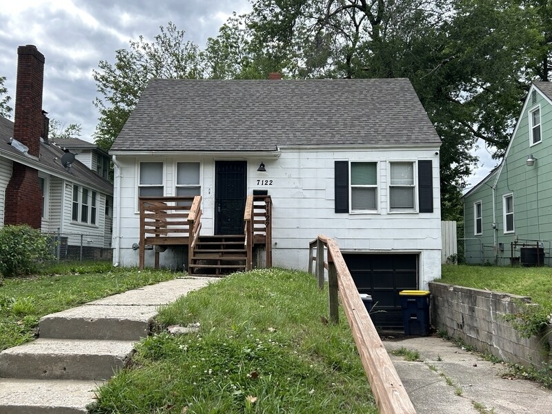 Foto principal - 7122 Indiana Ave
