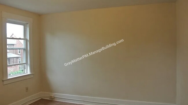 Foto del edificio - 861 Priestley Ave