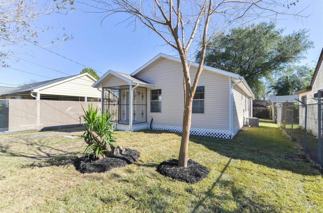 4308 Castor St, Houston, TX 77022 House Rental in Houston, TX