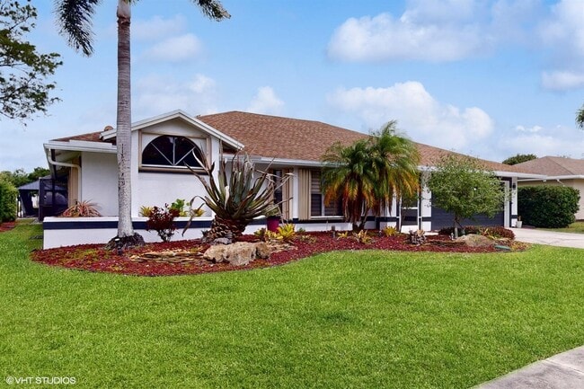 Building Photo - 13947 Geranium Pl